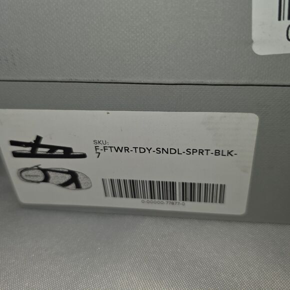 Everlane Womens Renew Teddy Sport Sandal Size 7 Faux Fur  Adjustable Straps - Picture 6 of 7